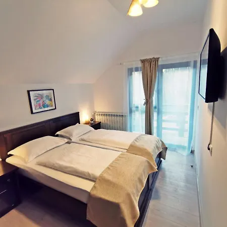 Hotel Complex Parc Pini 3*