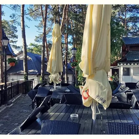 Complex Parc Pini 3* Moineşti