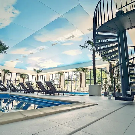 Complex Parc Pini